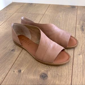 Women’s 1State Flats